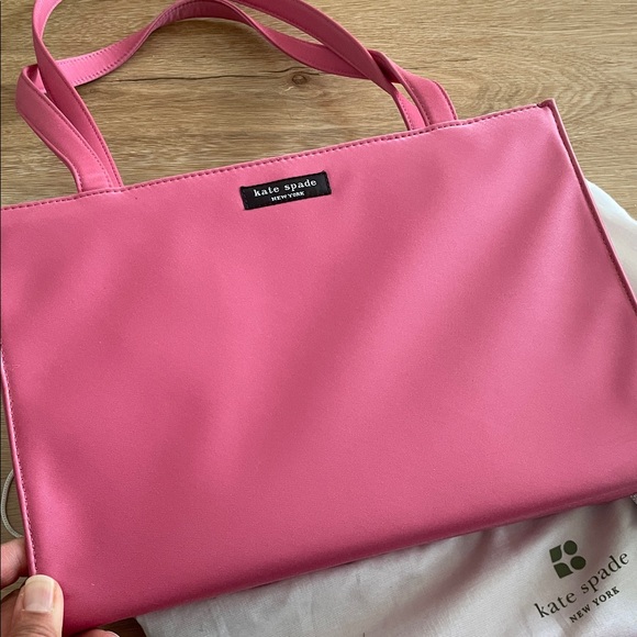 kate spade. Vintage Nylon Tote w/Matching Wallet - Picture 2 of 15